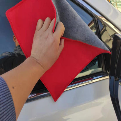 💦Super Absorbent Car Drying Towel🚗